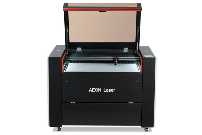 Aeon Nova10 S 韩国三级在线观看  Professional CO2 Laser Cutter and Engraver front overhead view with lid open