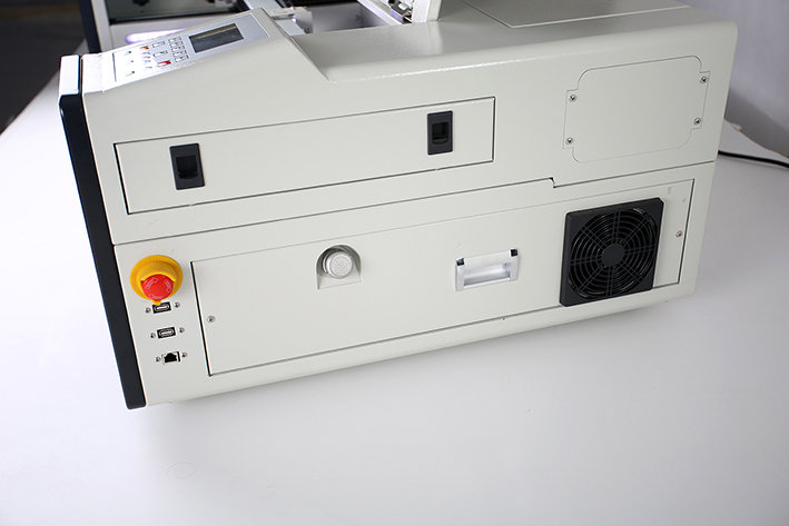 right panel closed, on the MIRA5Legacy model